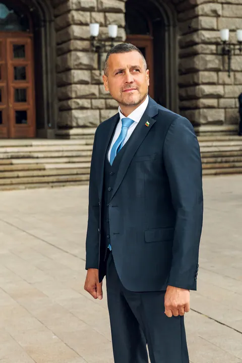 Ивайло Симеонов пред Президентството